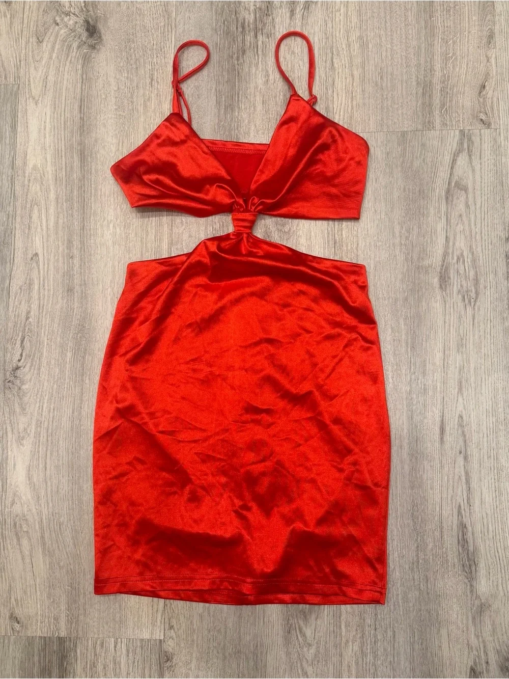 Just Quella Red Satin Cutout Mini Dress Size 0-2 Y2K‎ Party Clubwear